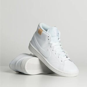 NIKE Court Royale 2 Sneakers in White